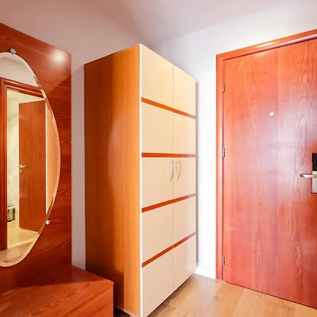 International 4* Sarandë