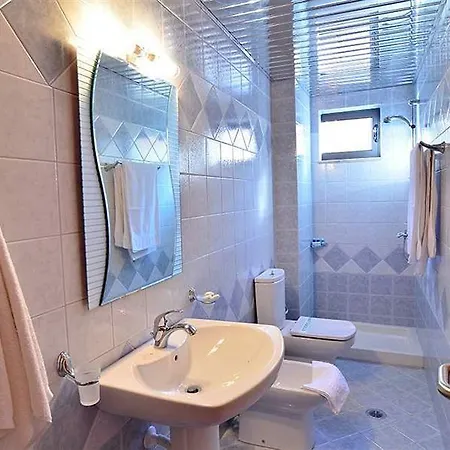 Hotel International