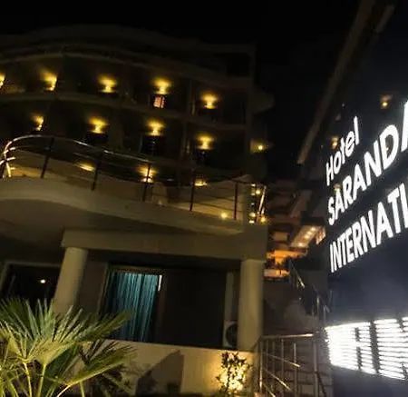 International 4*