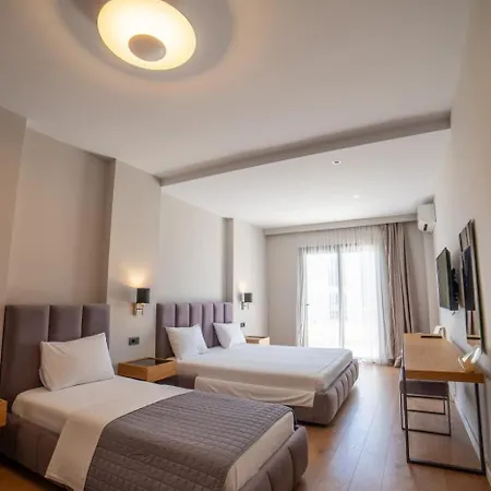 International Szálloda Saranda