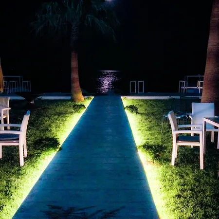 International Szálloda 4*