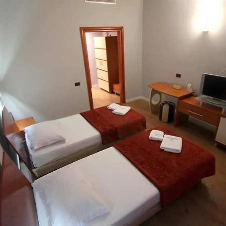 International Szálloda 4*