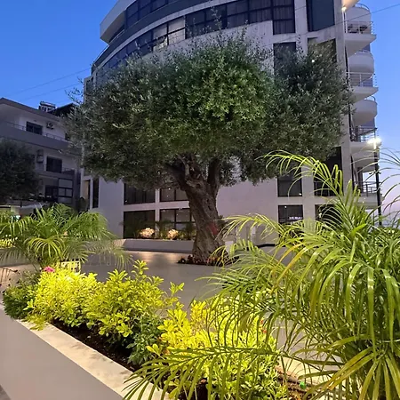 International Hotel Sarandë