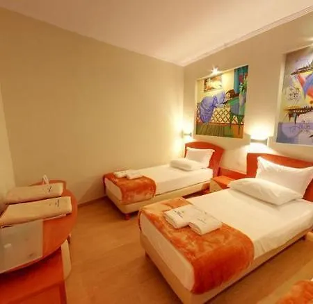 Szálloda International Saranda