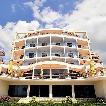 International Szálloda