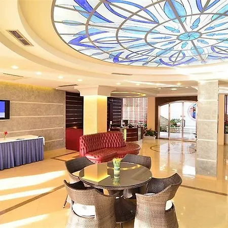 Szálloda International Saranda