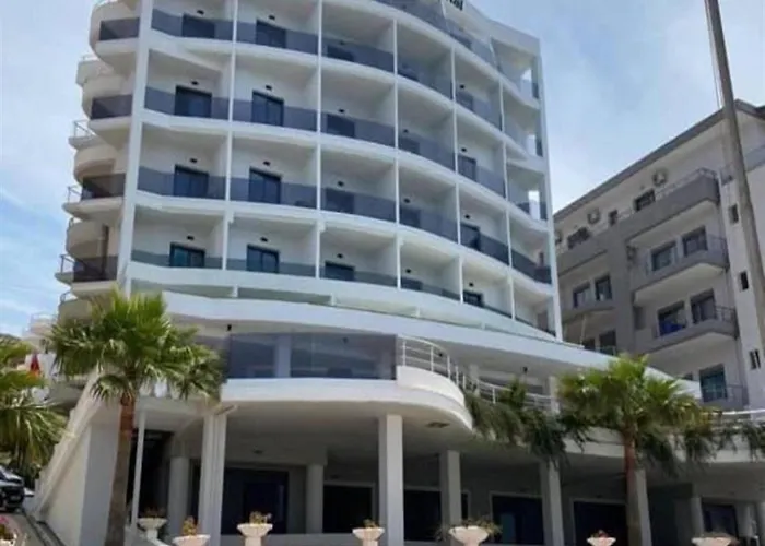 萨兰达国际酒店