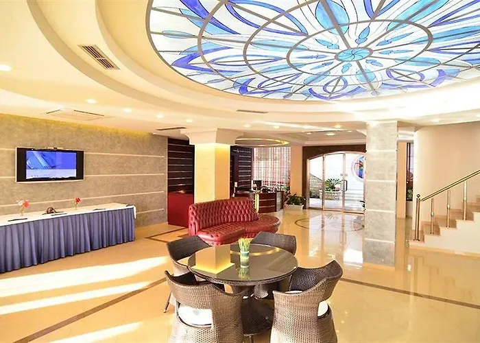 酒店 萨兰达国际酒店 Sarandë